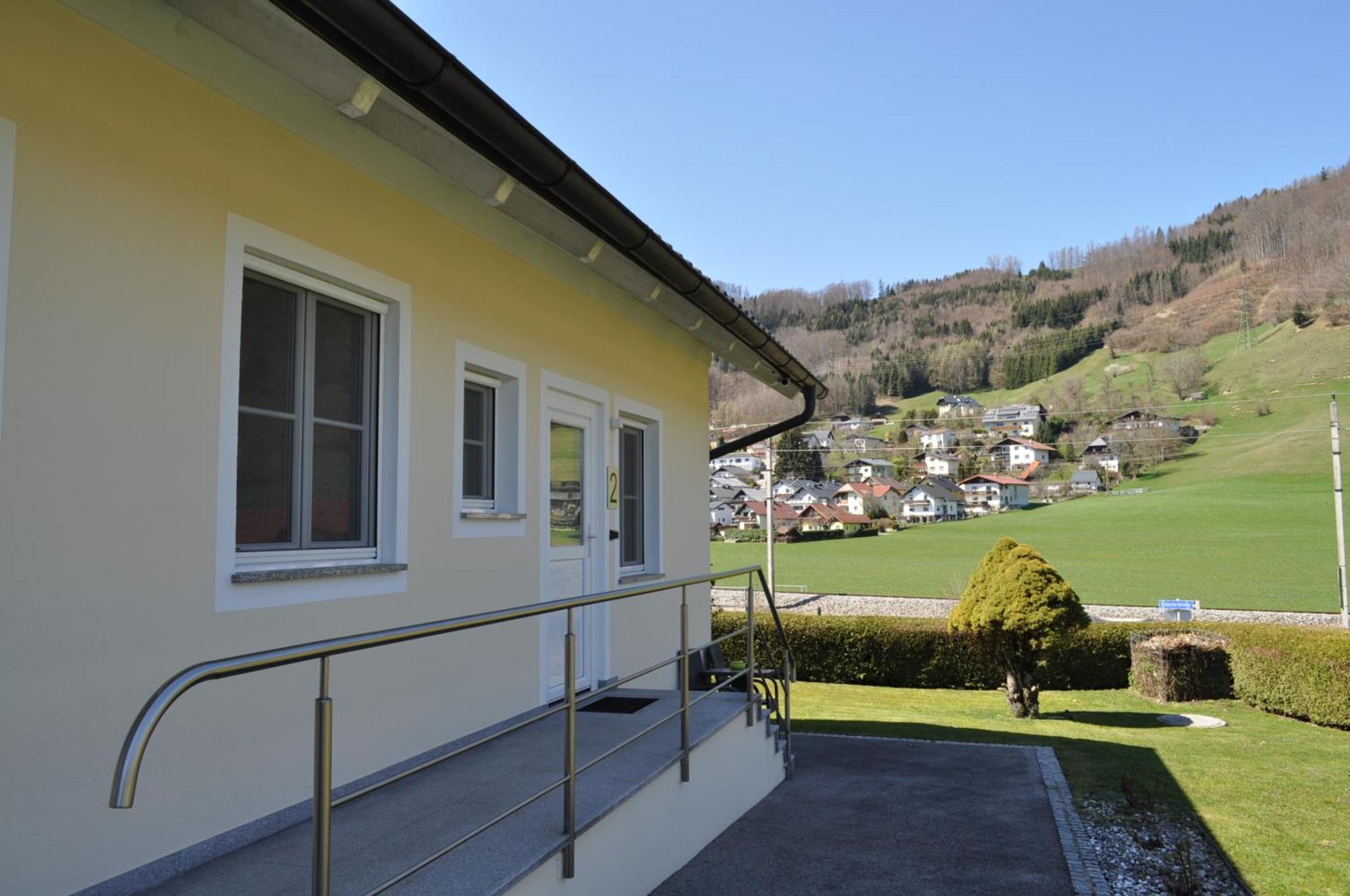 Ferienwohnung Am Traunsee Altmuenster Exterior photo